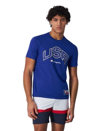 In den Einkaufswagen Champion Sport Lifestyle Basketball USA Logo Comfort Fit T-Shirt "Nautical Blue" Champion Sport Lifestyle Basketball USA Logo Comfort Fit T-Shirt "Nautical Blue"