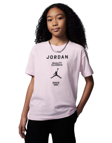 In den Einkaufswagen Jordan Girls JDB W J Girlfriend Graphic Tee "Artic Pink" Jordan Girls JDB W J Girlfriend Graphic Tee "Artic Pink"