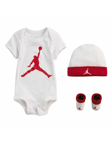 JHN Jumpman Infants Mütze/ Bodysuit /Bootie Set 3pc (0-6M) "White-Gym Red"