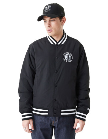 Neue Era NBA Brooklyn Nets Team Script Bomber Jacke