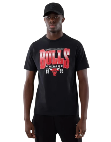 New Era NBA Chicago Bulls Arch Graphic Regular Tee "Black"