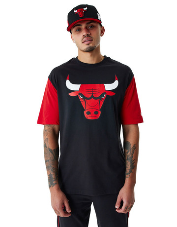 In den Einkaufswagen Neu Era NBA Chicago Bulls Farbe Block überdimensionales T-Shirt Neu Era NBA Chicago Bulls Farbe Block überdimensionales T-Shirt