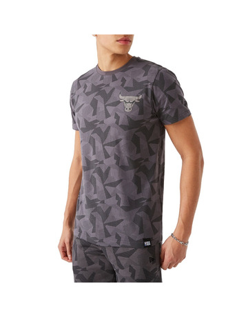 Neue Era NBA Chicago Bulls geometrische Camo T-Shirt