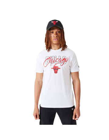 In den Einkaufswagen Neu Era NBA Chicago Bulls NBA Script Tee "Weiß" Neu Era NBA Chicago Bulls NBA Script Tee "Weiß"