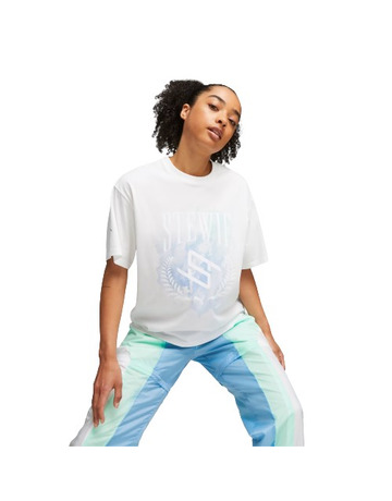 In den Einkaufswagen Puma Wns Basketball STEWIE x WATER Logo Tee "Weiß" Puma Wns Basketball STEWIE x WATER Logo Tee "Weiß"