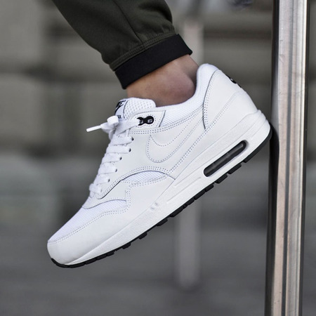 Nike Air Max 1 Essential (125/blanco/blagro)