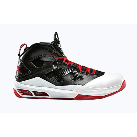 Jordan Melo M9 "Gymred" (001/negro/blanco/rojo)