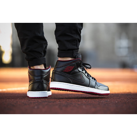 Air Jordan 1 Mid "Lance Mountain Bred" (028/schwarz/weiß/rot)