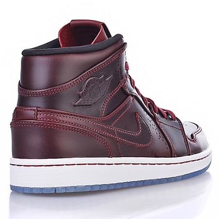 Air Jordan 1 Mid New "Bordeaux" (601/timred/negro/blanco)