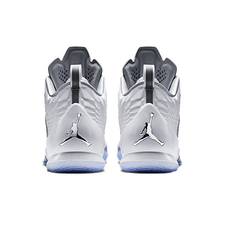 Jordan Melo M11 " All Star Game NYC" (106/white/pure/back/metallic silver)