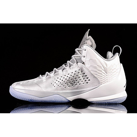 Jordan Melo M11 " All Star Game NYC" (106/white/pure/back/metallic silver)