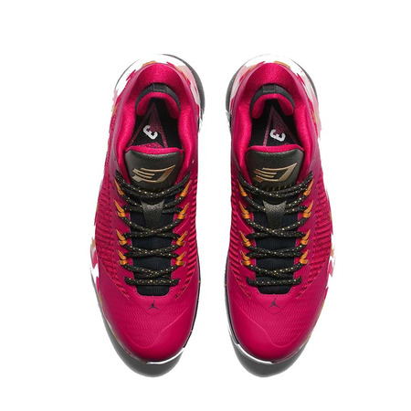 Jordan CP3.VIII "Weihnachten" (625/Kardinal rot/bronze/blanco)