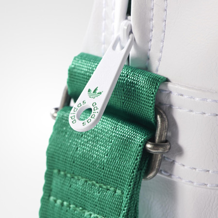 Adidas Originals Bolso Airliner Perforiert (blanco/verde)