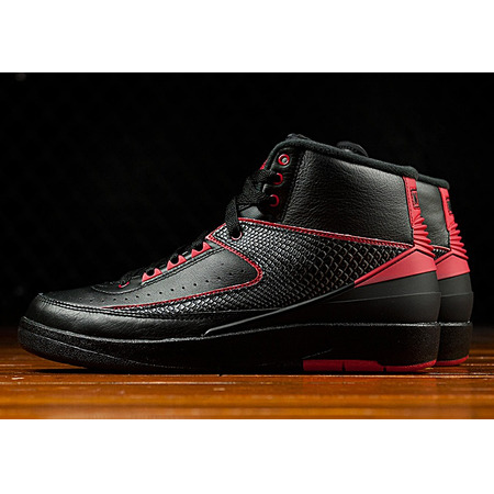 Air Jordan 2 Retro "Alternate 87" (001/schwarz/rot)