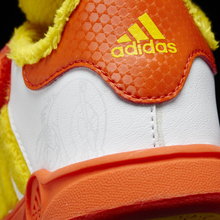 Adidas Disney Winnie the Pooh (blanco/amarillo/rojosolar)