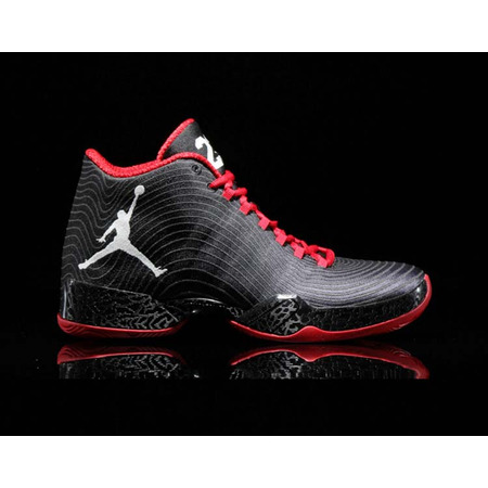Luft Jordanien XX9 "Gym Red" (001/schwarz/rot)