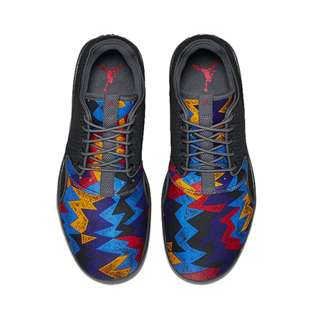 Jordan Eclipse "Sweater" (035/negro/azul/rojo)