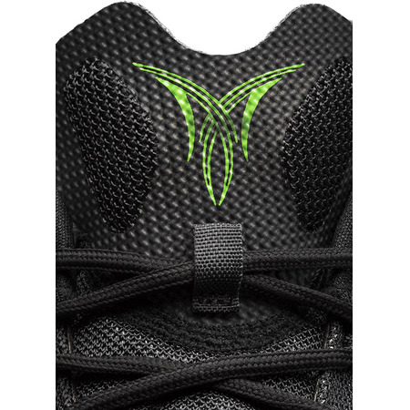 Jordan Melo M12 "The Dungeon" (030/negro/naranja/rosa/azul)