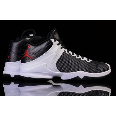 Jordan SuperFly 4 PO Griffin "Schwarz und Weiß" (002)