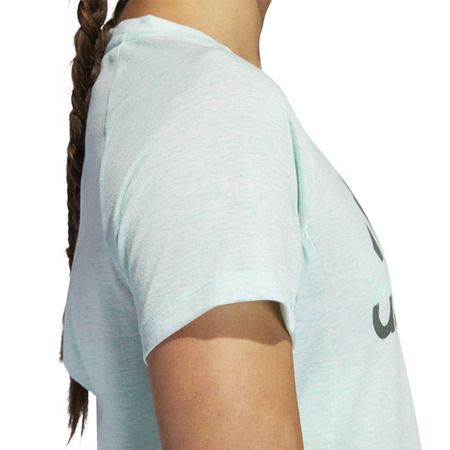 Adidas Boxy Abzeichen von Sport Tee