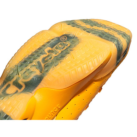 Adidas D.O.N. Ausgabe 2 "Crayon Pack Orange"