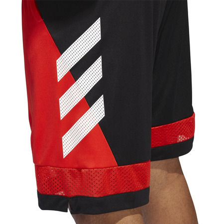 Adidas verkünden kurz