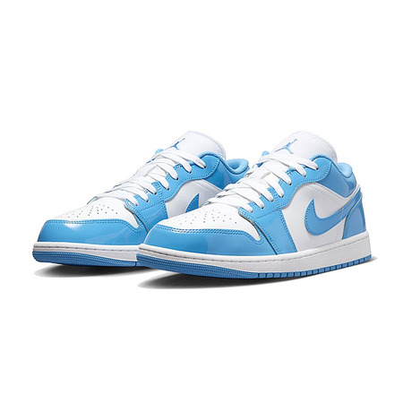 Air Jordan 1 Low SE "Legend Blue"