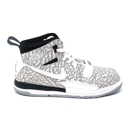 Air Jordan Legacy 312 (PS) "Weiße Haut"