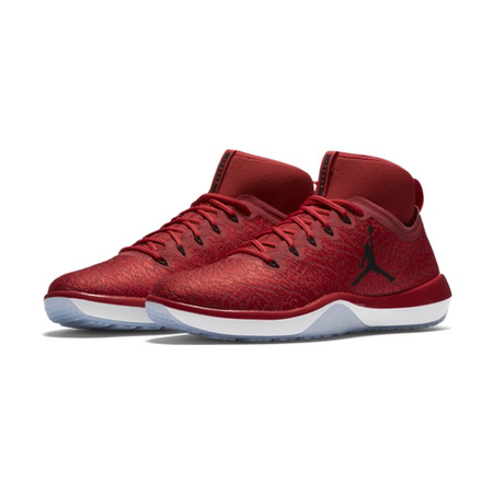 Air Jordan Trainer 1 "Effort" (605/Gym rot/schwarz/weiß)