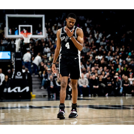 Curry De'Aaron Fox 1 GMR "Black Silver"
