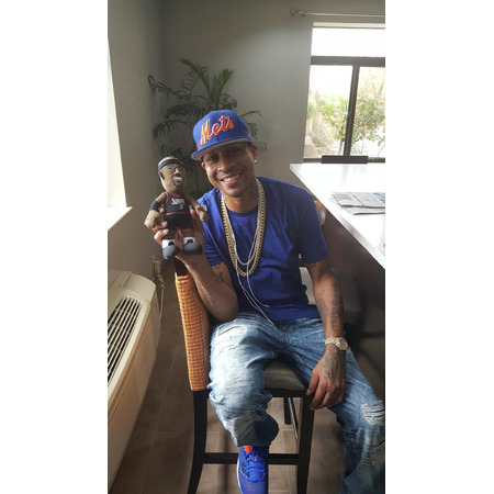 Figura Allen Iverson # 3 Philadelphia 76ers Bleacher Creatures (schwarz)