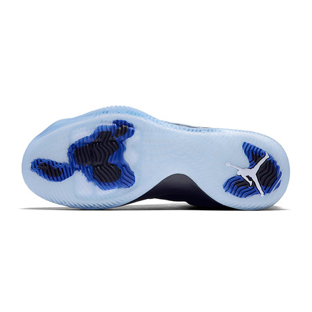 Jordan CP3 X "Galaxy" (001/schwarz/weiß/concord)