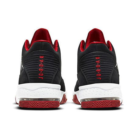 Jordan Max Aura 2 "Chicago"