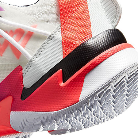 Jordan "Warum nicht?" Zer0.3 SE “Aura-Flash Crimson”