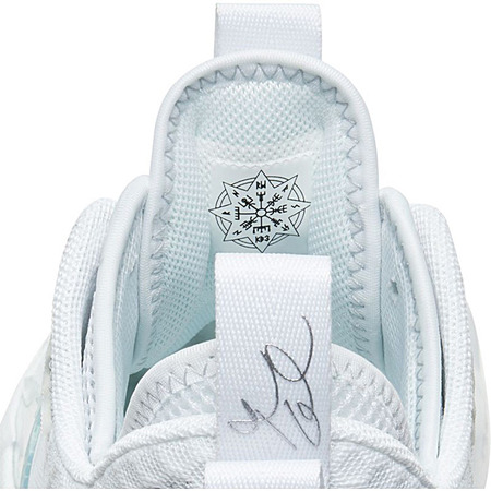 Jordan "Warum nicht?" Zer0.3 "White Metallic"