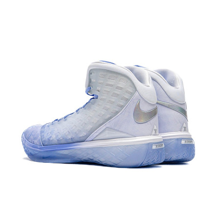 Kobe 3 Protro "Christmas"