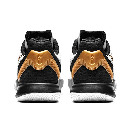 Kyrie Flytrap II "Metallic Gold"