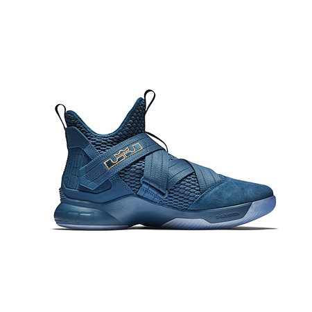 LeBron Soldier XII SFG "Von einem Krieger" (400)