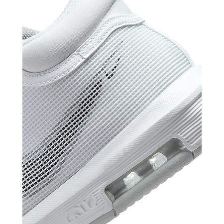 LeBron Witness 8 "Weiße Rauchgrau"