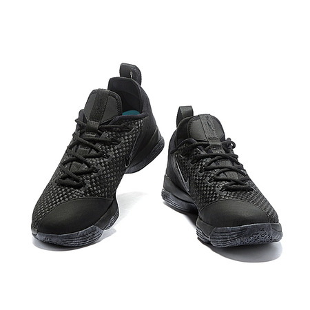 Lebron XIV Niedriges "Schwarzbrett" (002)