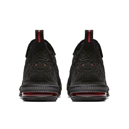 Lebron XVI "Fresh Bred"