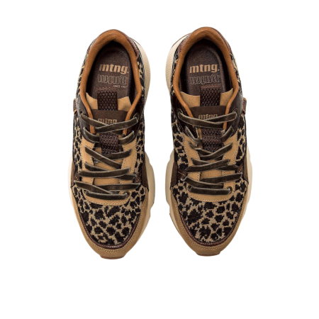 Mustang Sneakers CLIMB "Himba Avellana"
