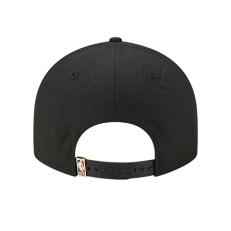 New Era NBA Chicago Bulls Golden Wool Pre-Curved 9FIFTY Snapback