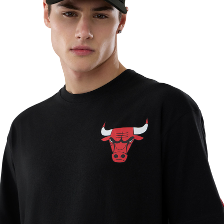 New Era NBA Chicago Bulls Lif Graphic SS Tee