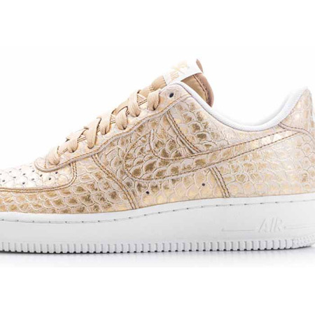 Nike Air Force 1 \\'07 LV8 "Goldwaagen"