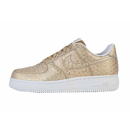 Nike Air Force 1 \\'07 LV8 "Goldwaagen"