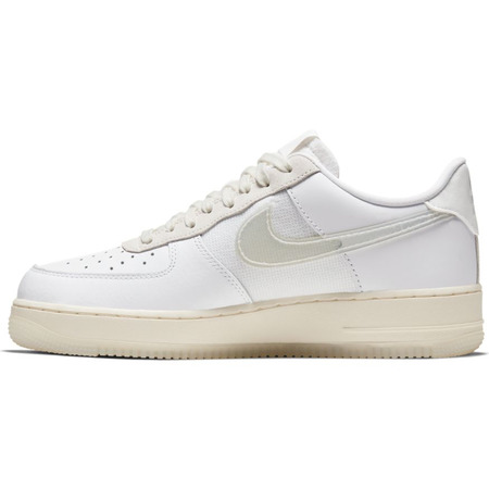 Nike Air Force 1 \\'07 LV8 "Swoosh"