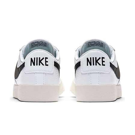 Nike Blazer Low Premium W "Sail Scales" (104)