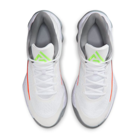 Nike Giannis Antetokounmpo Immortality 4 "White-Volt-Wolf Grey "