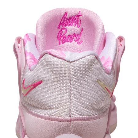 Nike KD 18 "Aunt Pearl"